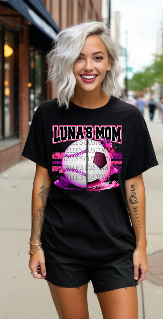 LUNA'S MOM